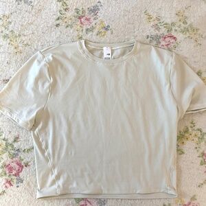 lululemom wunder most tee